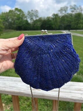 Vintage Carlo Fellini Blue Beaded Evening Purse Clam Shell Shaped Shoulder Bag